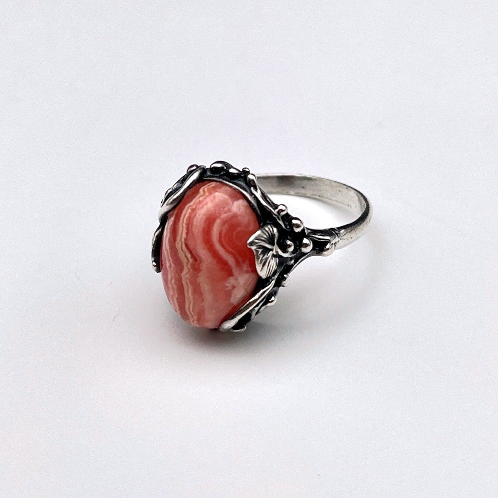 Vintage Pink Rhodochrosite Floral Ring Dainty Feminine Jewelry - Picture 8 of 11